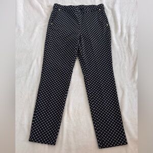 Anne Klein Size 4 Pants. Black, tan & white patterned pants. New condition